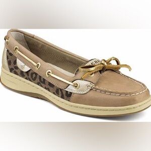Like New Sperry Angelfish animal print/metallic gold women’s topsiders size 8.5
